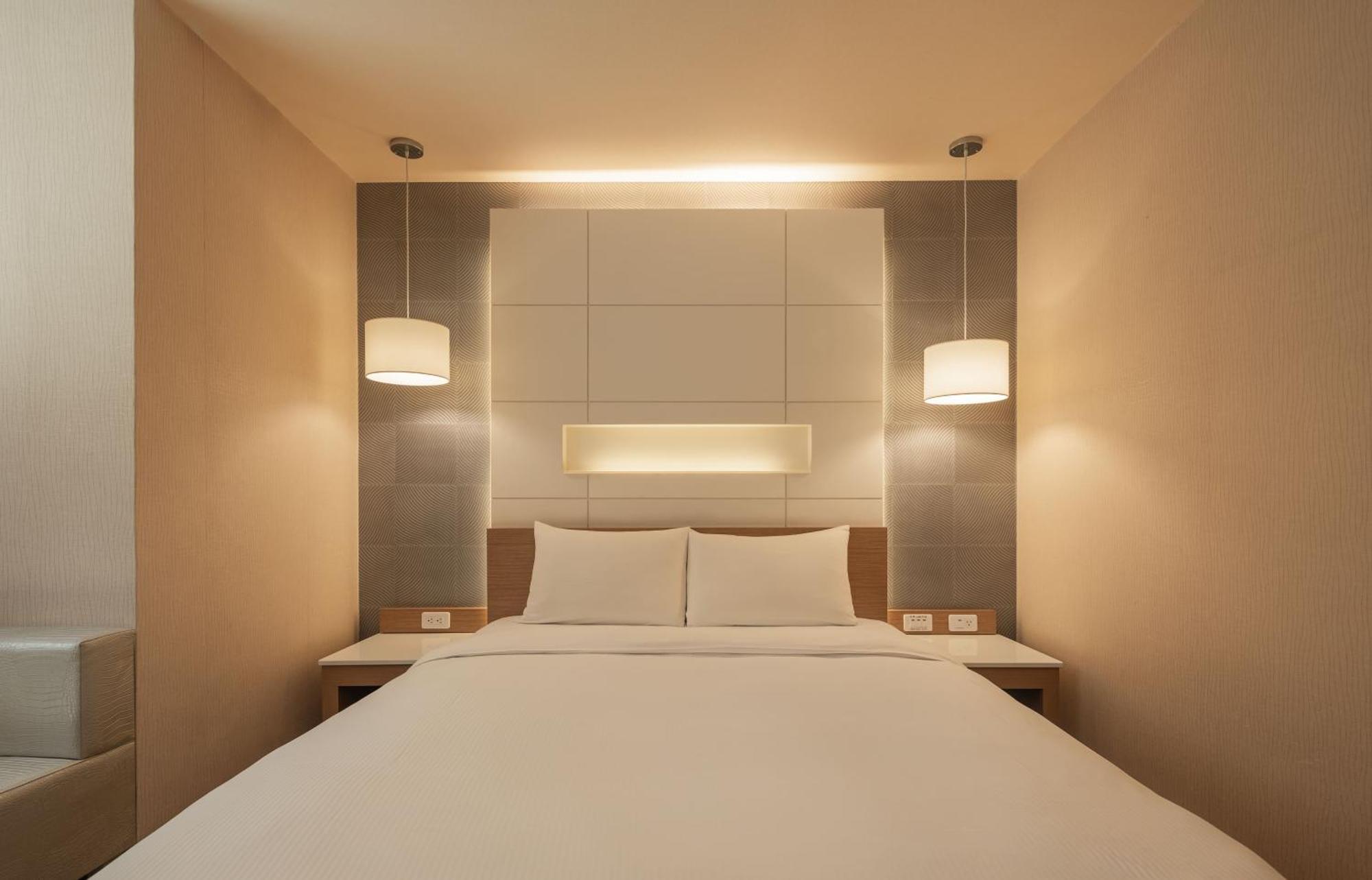 Kindness Hotel - Sandou II Kaohsiung Oda fotoğraf